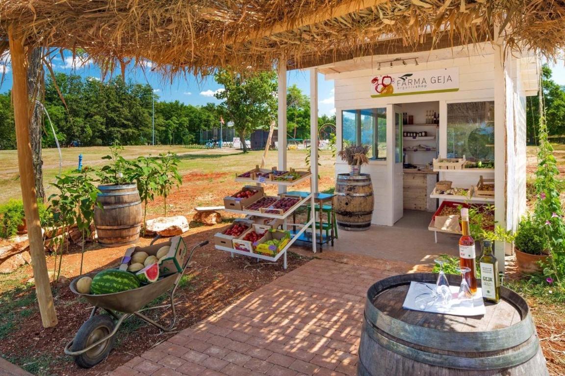 Panorama Mobile Homes In Camping Park อูมัค ภายนอก รูปภาพ